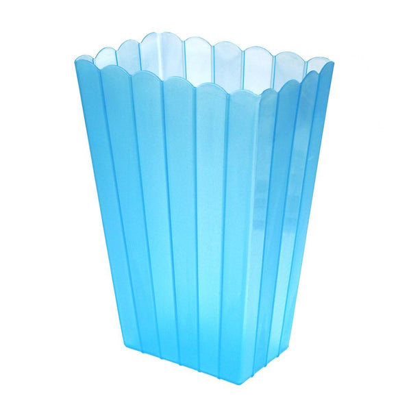 Plastic Scalloped Container with Lines, 7-1/2-Inch, Clear/Turquoise